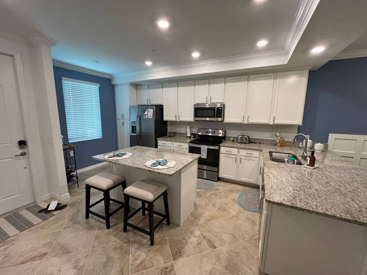 Apartment for rent at 14091 Heritage Landing Blvd, Punta Gorda, FL 33955