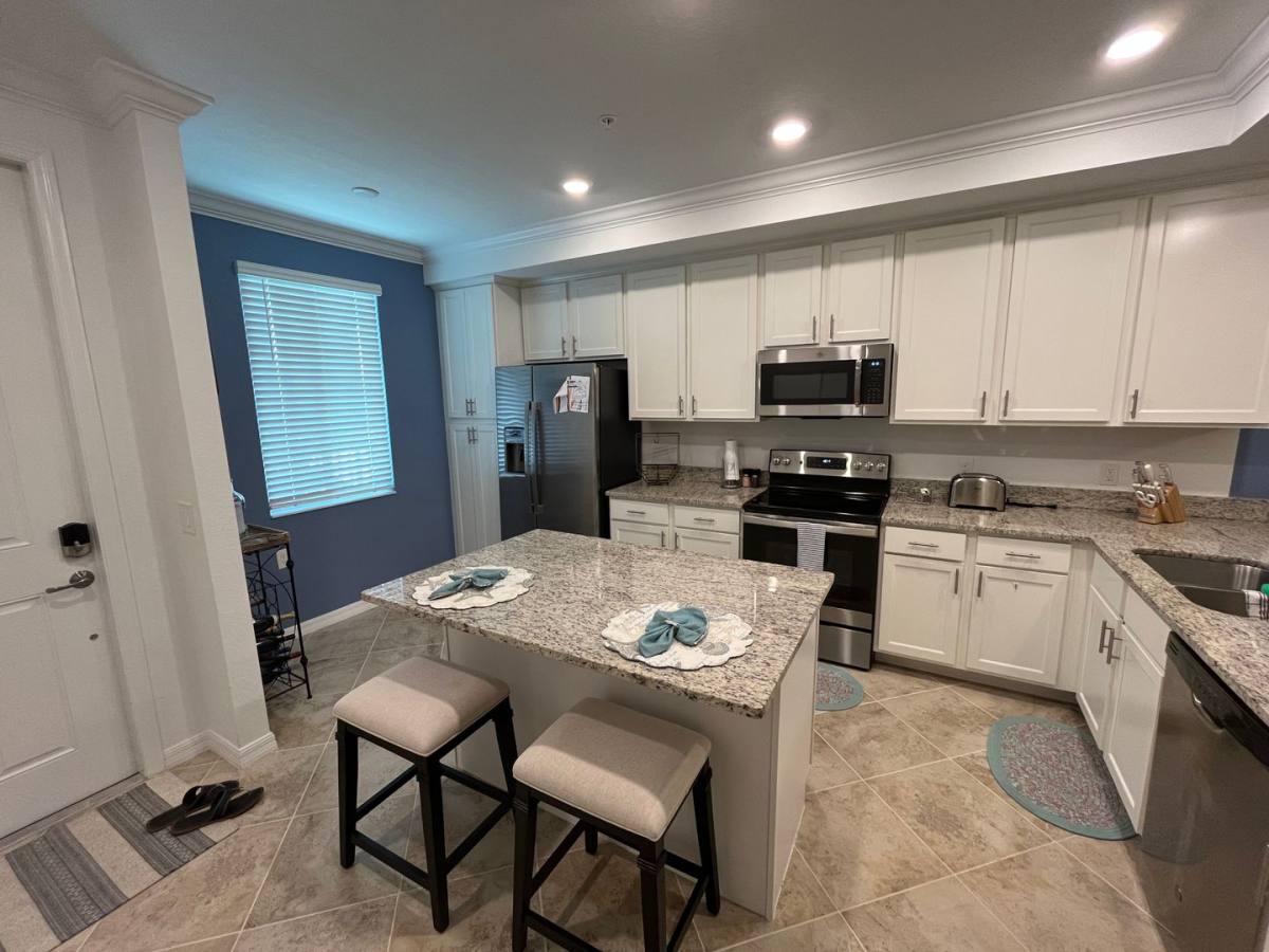 Apartment for rent at 14091 Heritage Landing Blvd, Punta Gorda, FL 33955
