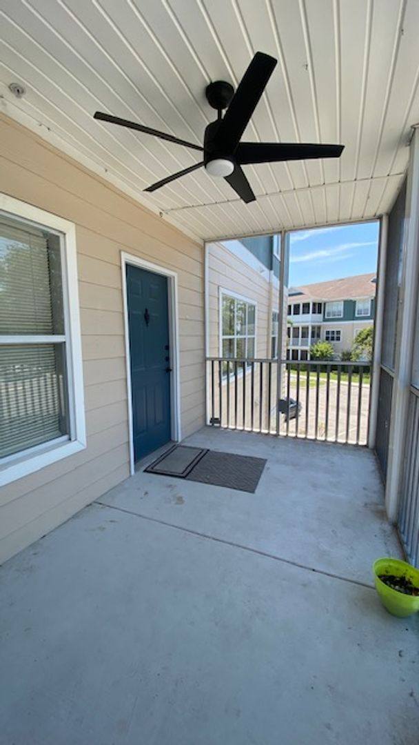 Condo for rent at 4802 51st St W, Bradenton, FL 34210