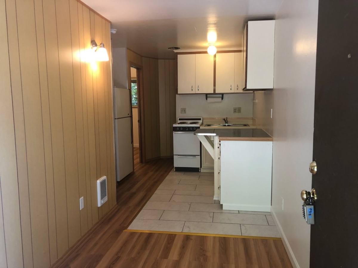 Apartment for rent at 710-7125 NE 43rd St, Seattle, WA 98105
