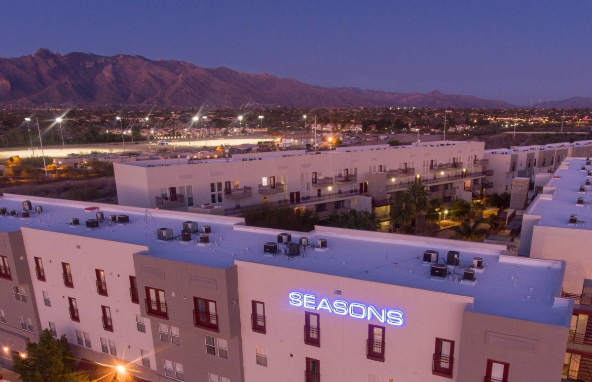 Apartment for rent at 811 E Wetmore Rd, Tucson, AZ 85719