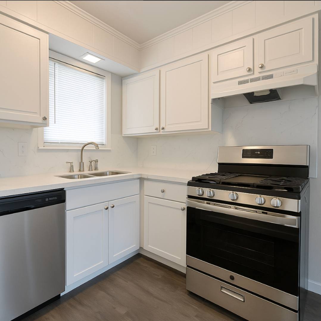 Townhouse for rent at 8026 E 4th Place, Tulsa, OK 74112