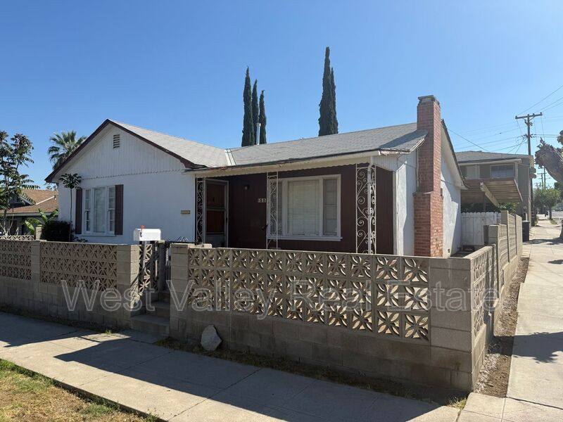 House for rent at 155 N St, Taft, CA 93268