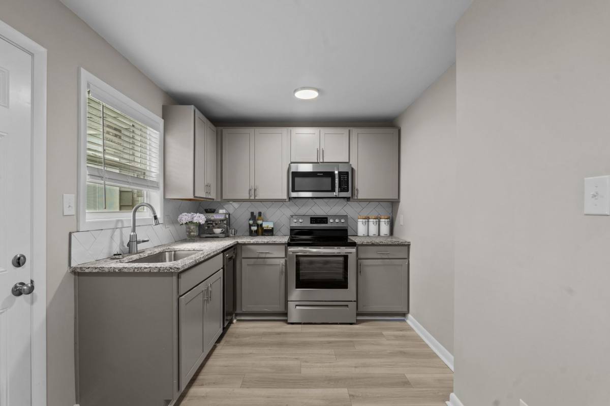Townhouse for rent at 535-561 Braxton Blvd, Fayetteville, NC 28311