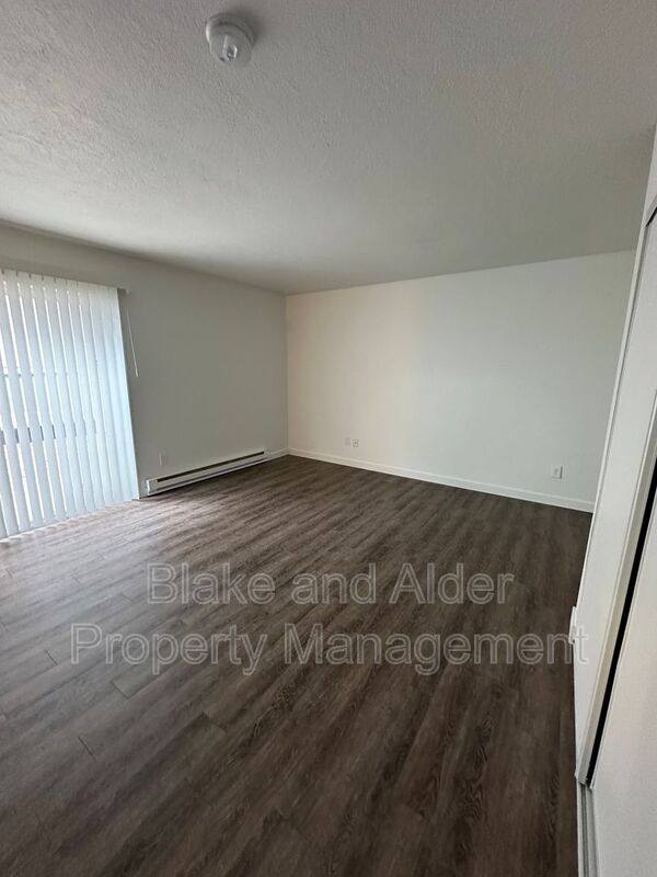 Apartment for rent at 15847 SE Stark St #66, Portland, OR 97233