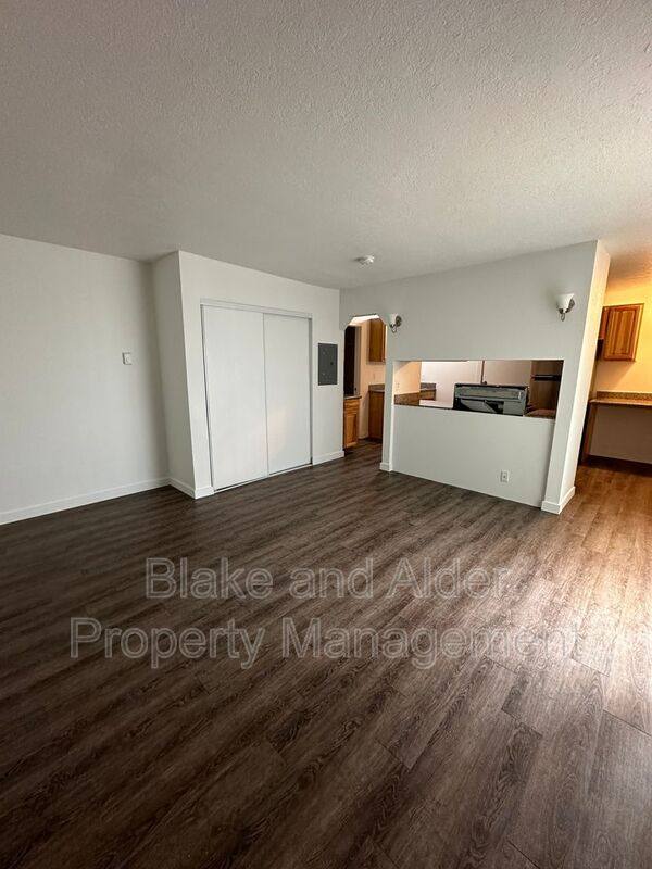 Apartment for rent at 15847 SE Stark St #66, Portland, OR 97233