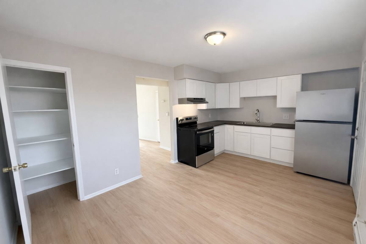 Townhouse for rent at 2860 Taft Ave SW, Wyoming, MI 49519