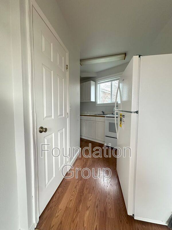 Apartment for rent at 842 Davis Place S #7, Seattle, WA 98144