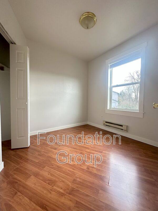 Apartment for rent at 842 Davis Place S #7, Seattle, WA 98144