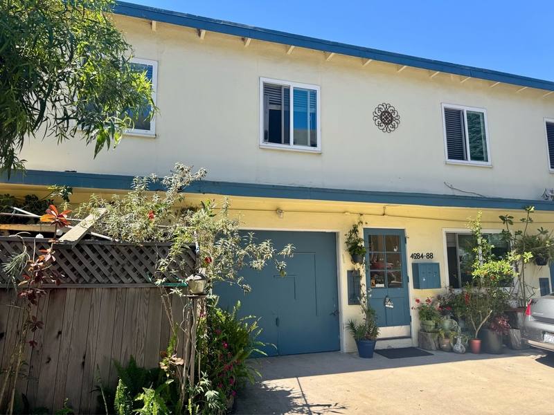 Apartment for rent at 4284 3rd Ave, San Diego, CA 92103
