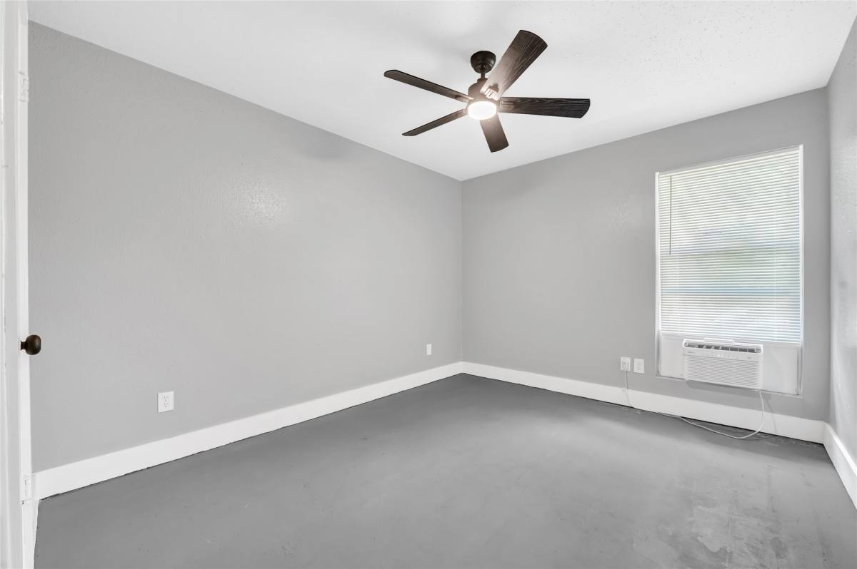 Apartment for rent at 3802 Dabney St #3, Houston, TX 77026
