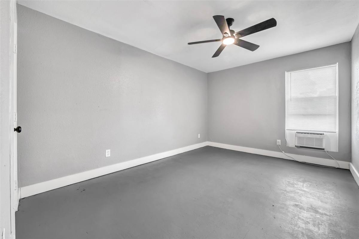 Apartment for rent at 3802 Dabney St #3, Houston, TX 77026