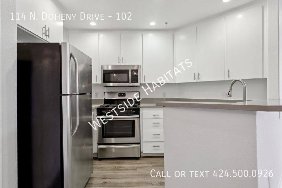 Apartment for rent at 114 N Doheny Dr #102, Los Angeles, CA 90048