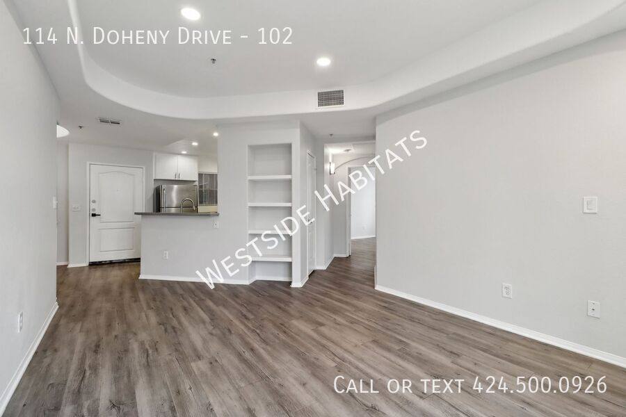 Apartment for rent at 114 N Doheny Dr #102, Los Angeles, CA 90048