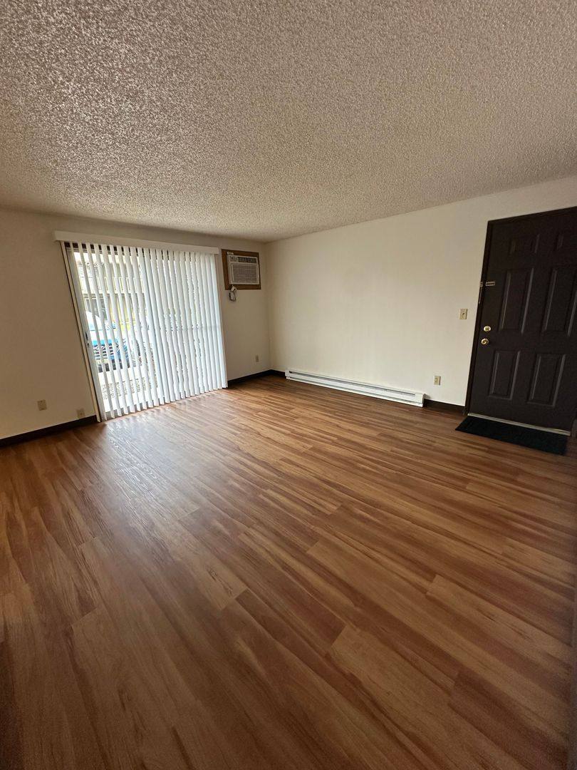 Apartment for rent at 12406-20 E Third Ave, Spokane, WA 99216