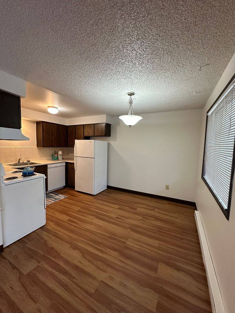 Apartment for rent at 12406-20 E Third Ave, Spokane, WA 99216