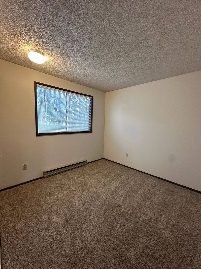 Apartment for rent at 12406-20 E Third Ave, Spokane, WA 99216