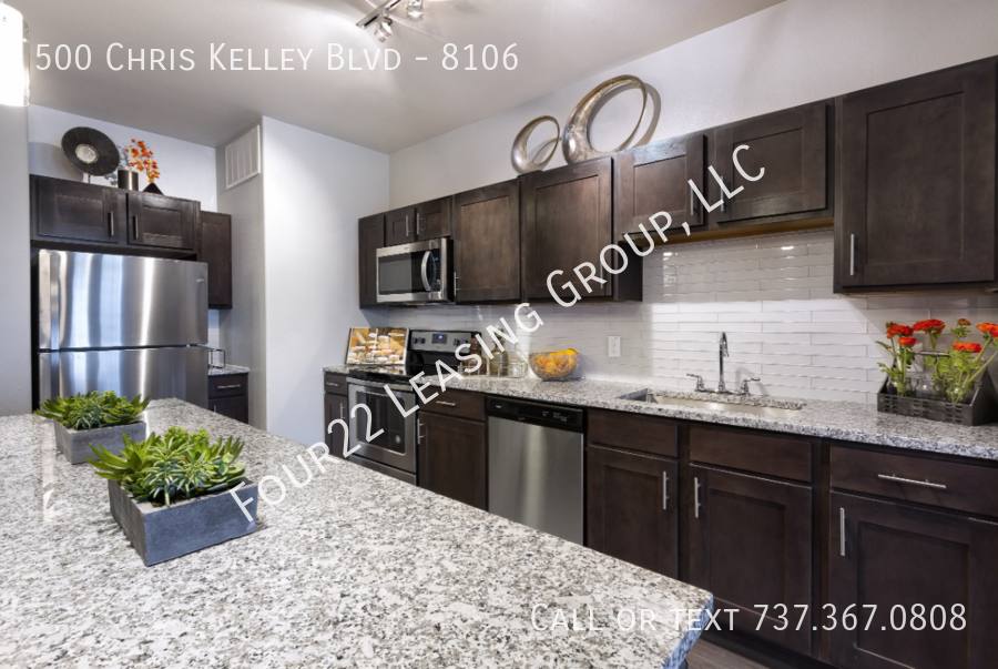 Apartment for rent at 500 Chris Kelley Blvd #8106, Hutto, TX 78634