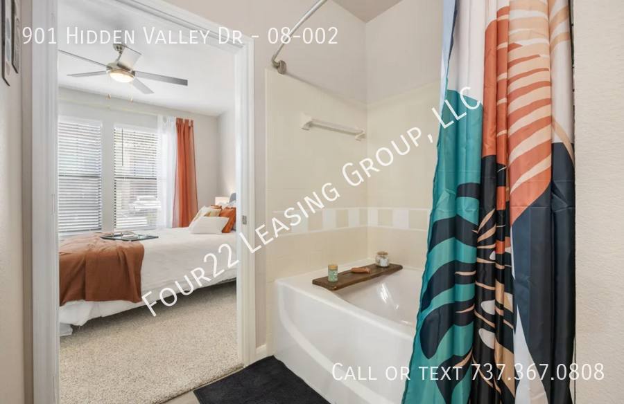 Apartment for rent at 901 Hidden Valley Dr #8-002, Round Rock, TX 78665