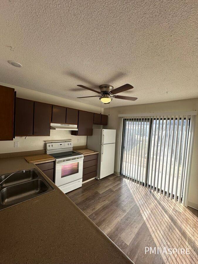 Townhouse for rent at 2031 Estes Lane #2, Longmont, CO 80501