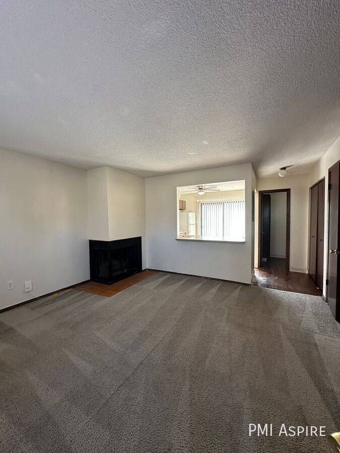 Townhouse for rent at 2031 Estes Lane #2, Longmont, CO 80501