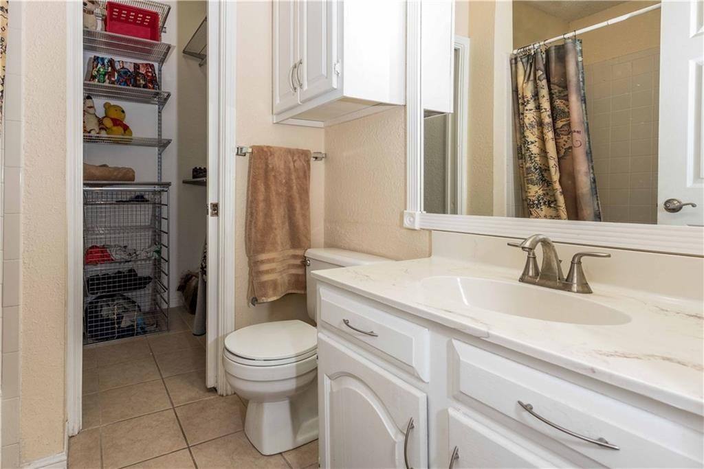 Apartment for rent at 1910 Robbins Place #210, Austin, TX 78705