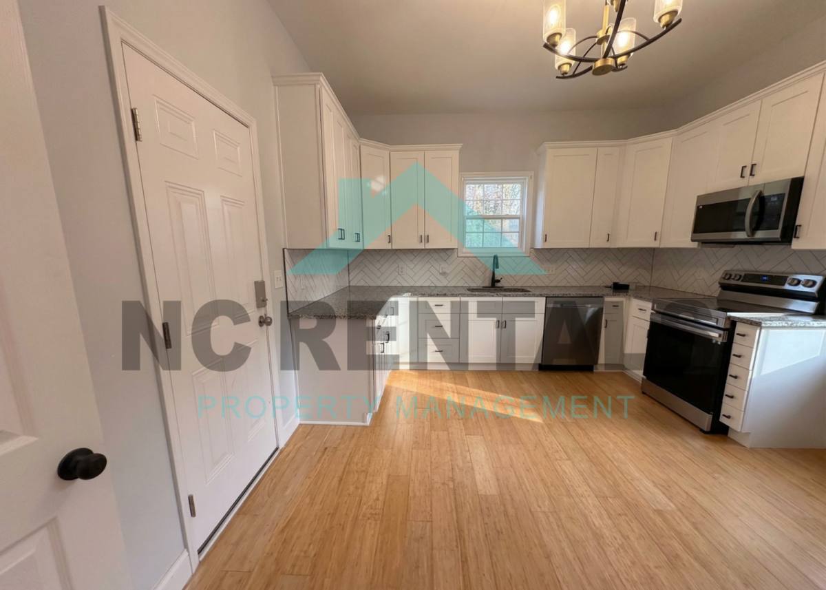 House for rent at 234 S Academy St, Mooresville, NC 28115