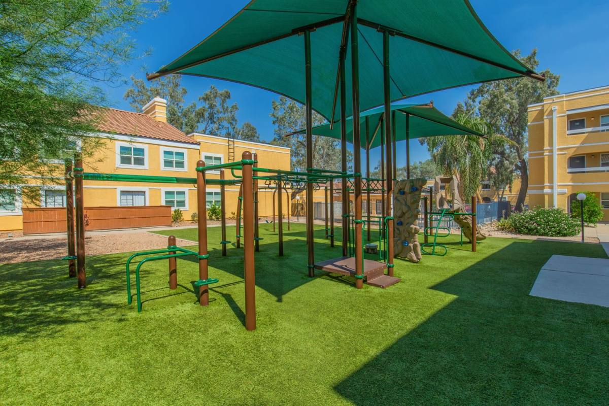 Apartment for rent at 4880 E 29th St, Tucson, AZ 85711