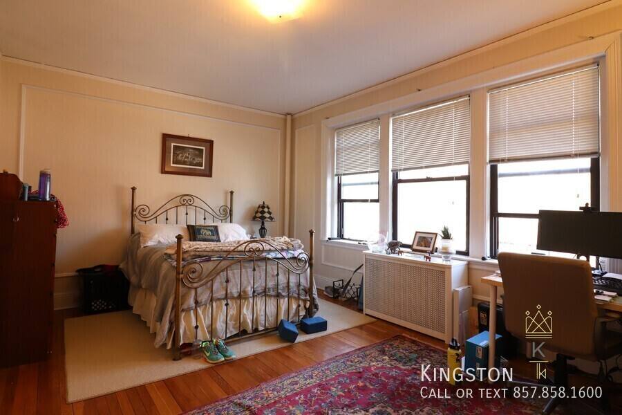 Apartment for rent at 24 Park St #2R, Brookline, MA 02446