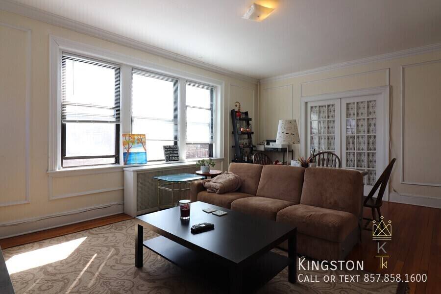 Apartment for rent at 24 Park St #2R, Brookline, MA 02446