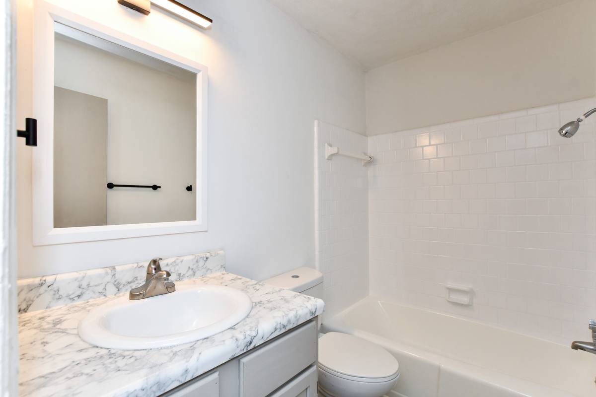 Apartment for rent at 405 Lily St, Greenville, SC 29617