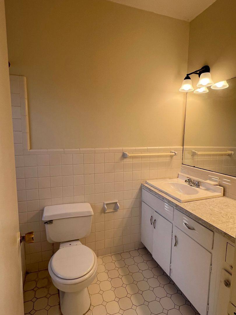 Apartment for rent at 2441 Price St, Montgomery, AL 36111