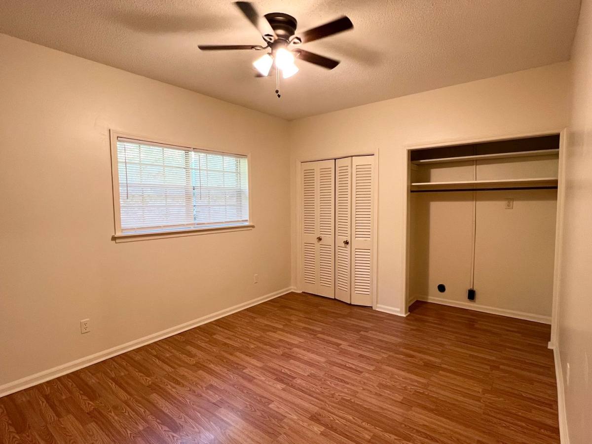 Apartment for rent at 2441 Price St, Montgomery, AL 36111