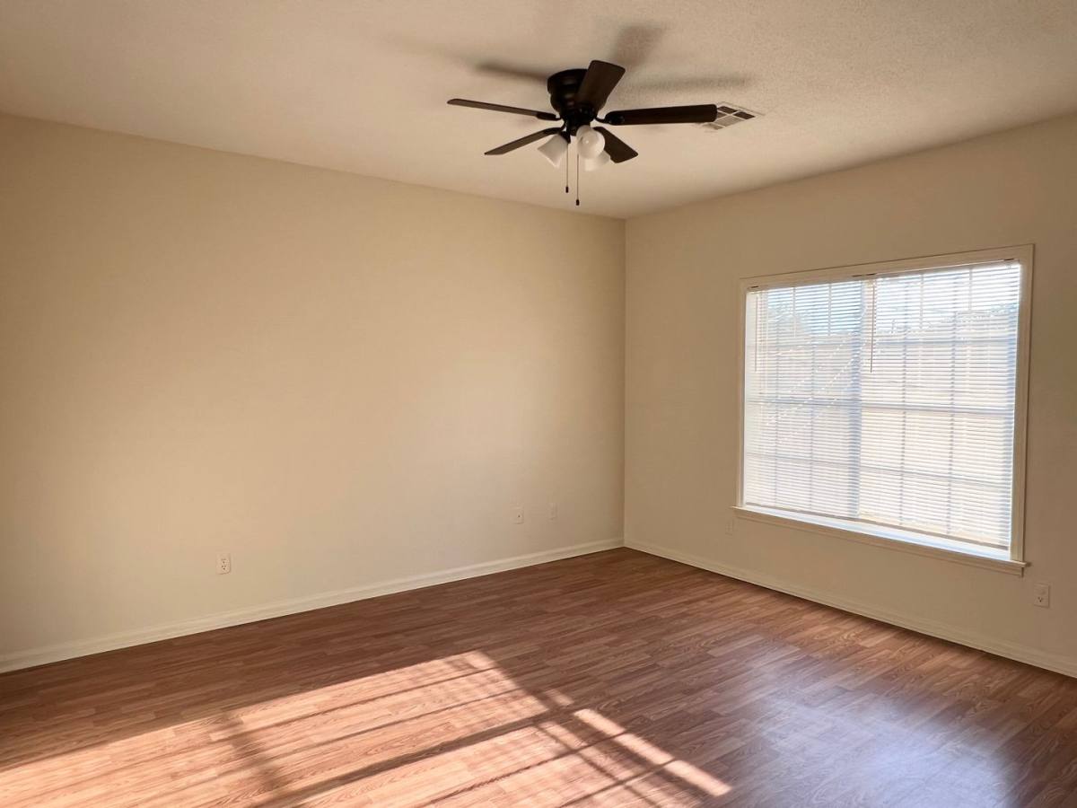 Apartment for rent at 2441 Price St, Montgomery, AL 36111