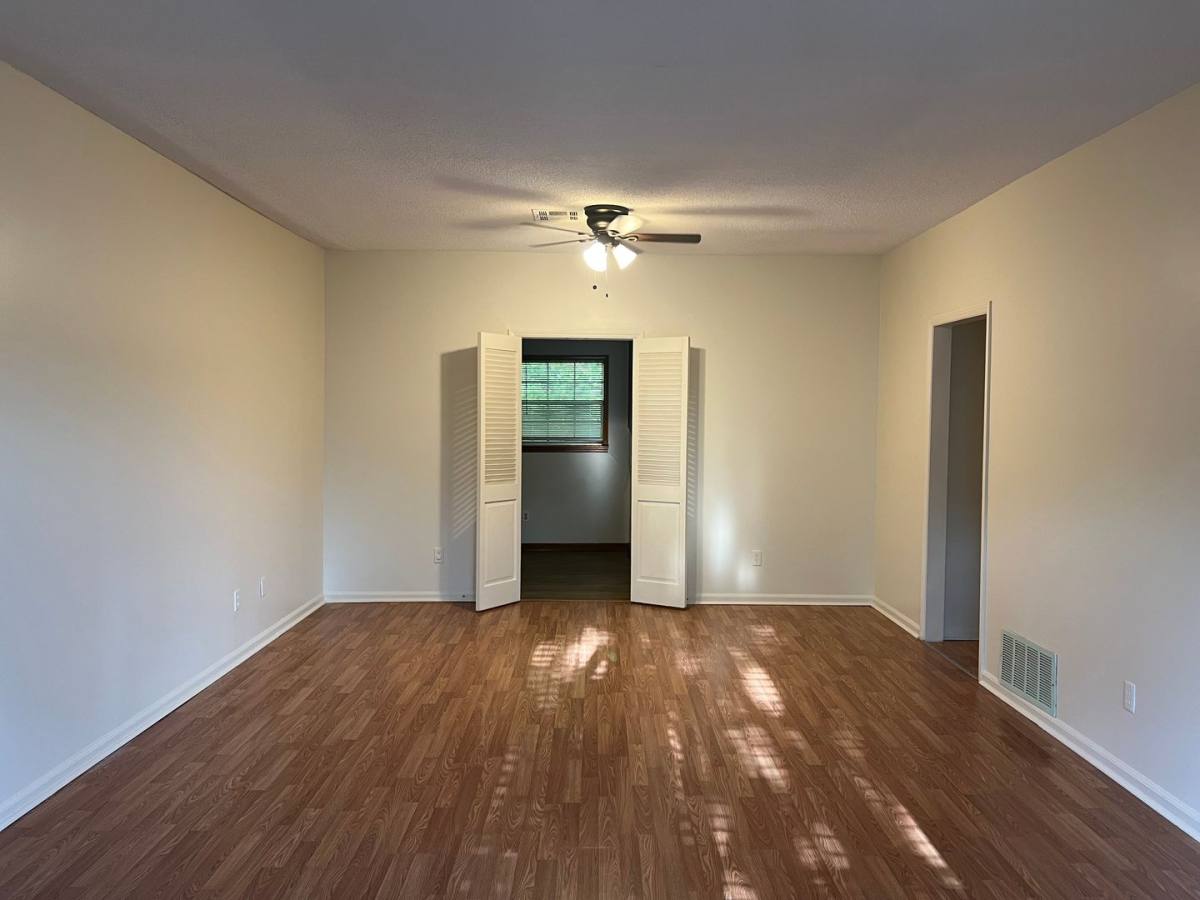 Apartment for rent at 2441 Price St, Montgomery, AL 36111