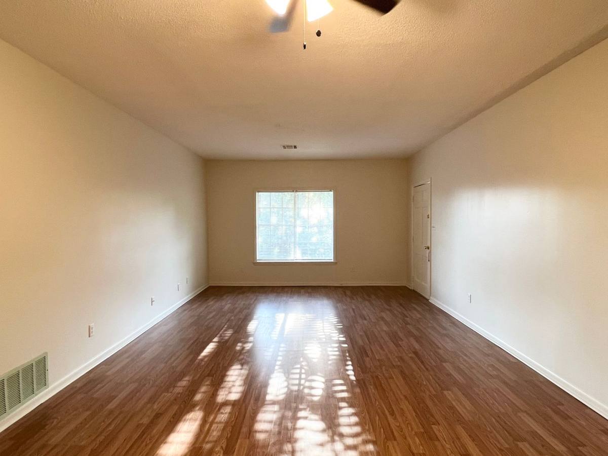 Apartment for rent at 2441 Price St, Montgomery, AL 36111