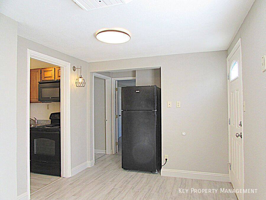 Apartment for rent at 405 S 15th St #B, Las Vegas, NV 89101