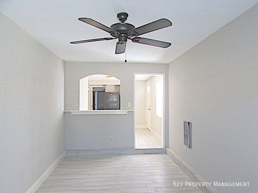Apartment for rent at 405 S 15th St #B, Las Vegas, NV 89101