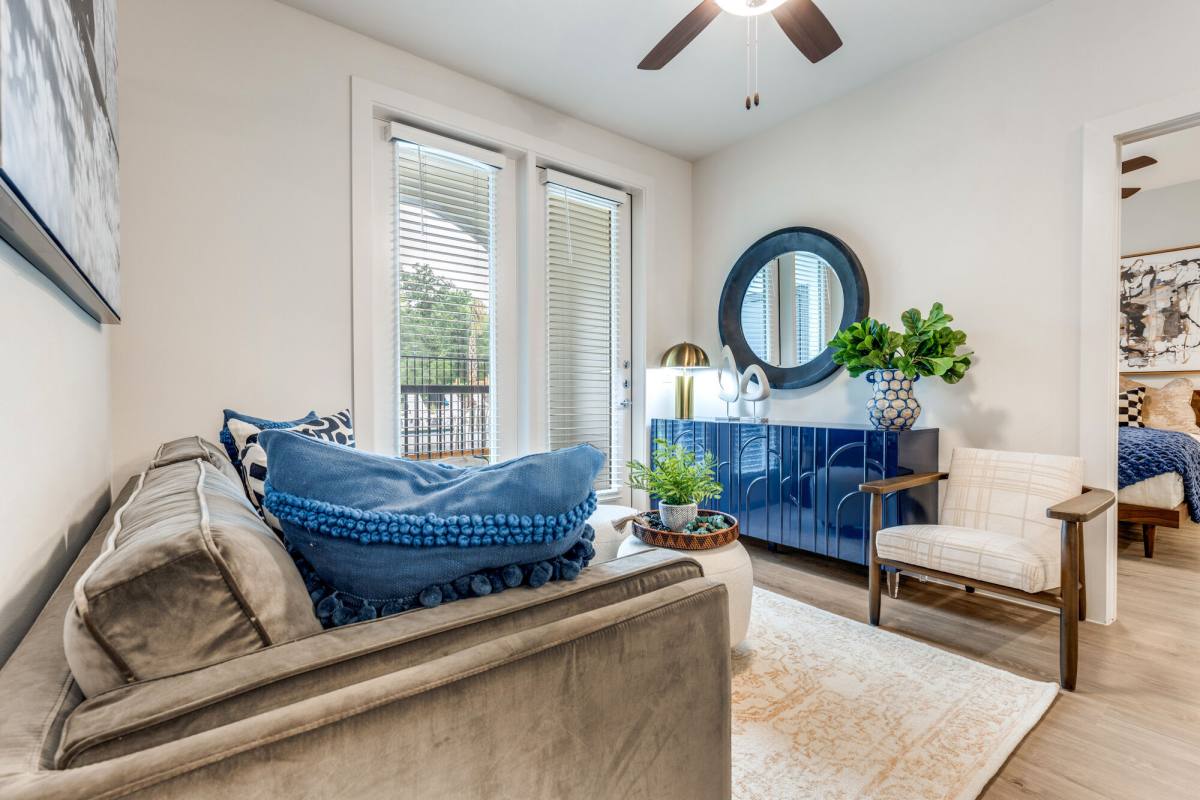 Apartment for rent at Palladium Houston Ella, 13420 Ella Blvd, Houston, TX 77067