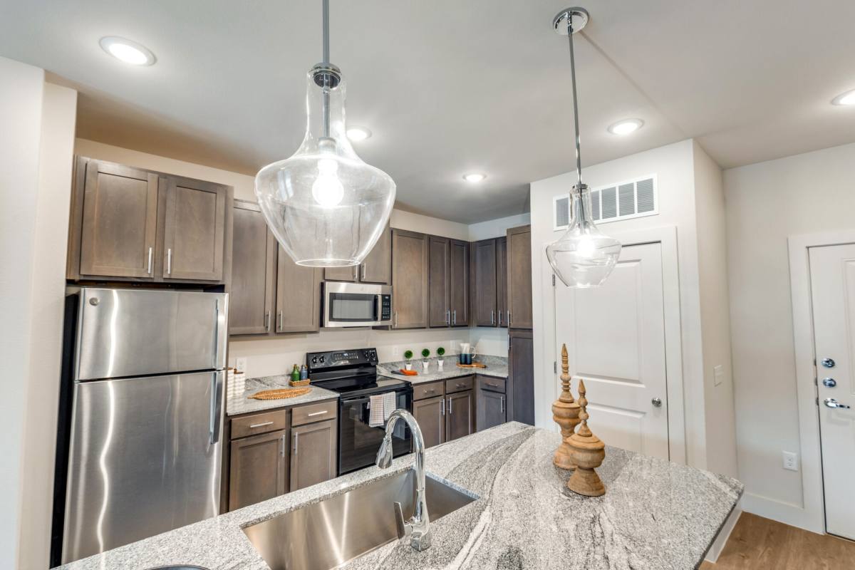 Apartment for rent at Palladium Houston Ella, 13420 Ella Blvd, Houston, TX 77067