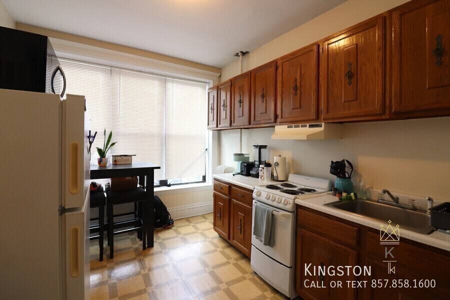 Apartment for rent at 1961 Commonwealth Ave #4R, Brighton, MA 02135