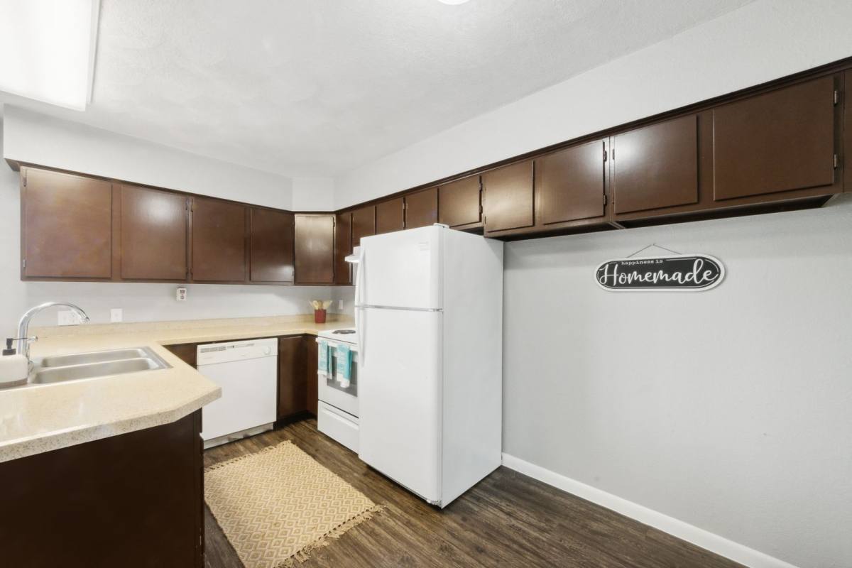 Apartment for rent at 950 S 32nd St, Muskogee, OK 74401