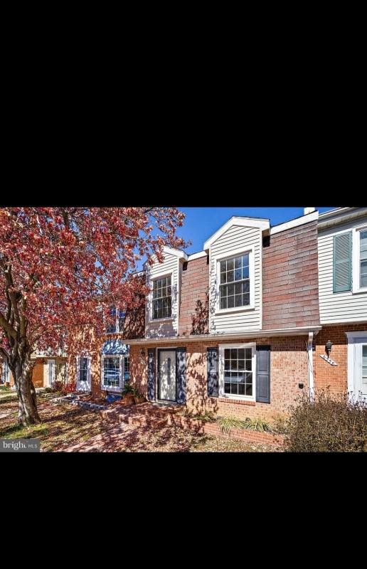 Townhouse for rent at 6360 Silver Ridge Circle, Alexandria, VA 22315