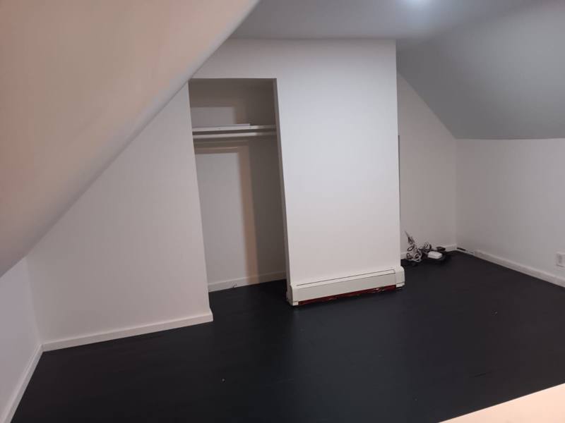 Townhouse for rent at 123 N 1st St, Stroudsburg, PA 18360