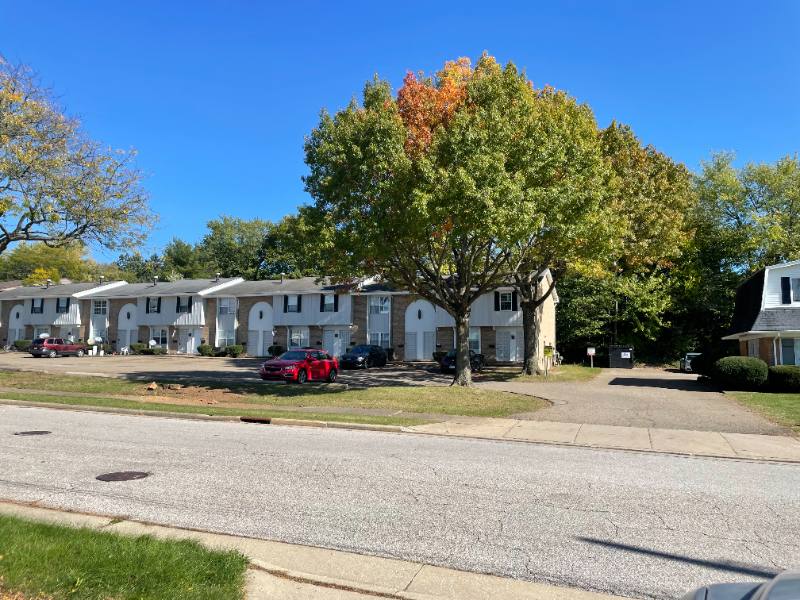 Apartment for rent at 428 Sheraton Ave NW #428, North Canton, OH 44720