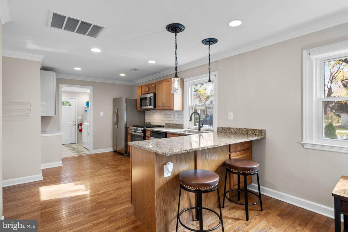 House for rent at 5701 31st Ave, Hyattsville, MD 20782