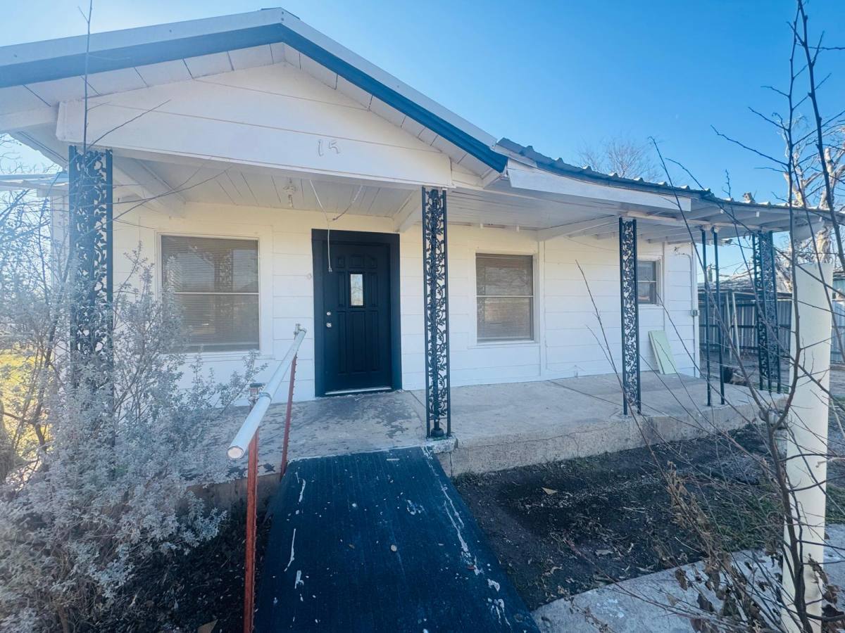House for rent at 15 E 24th St, San Angelo, TX 76903