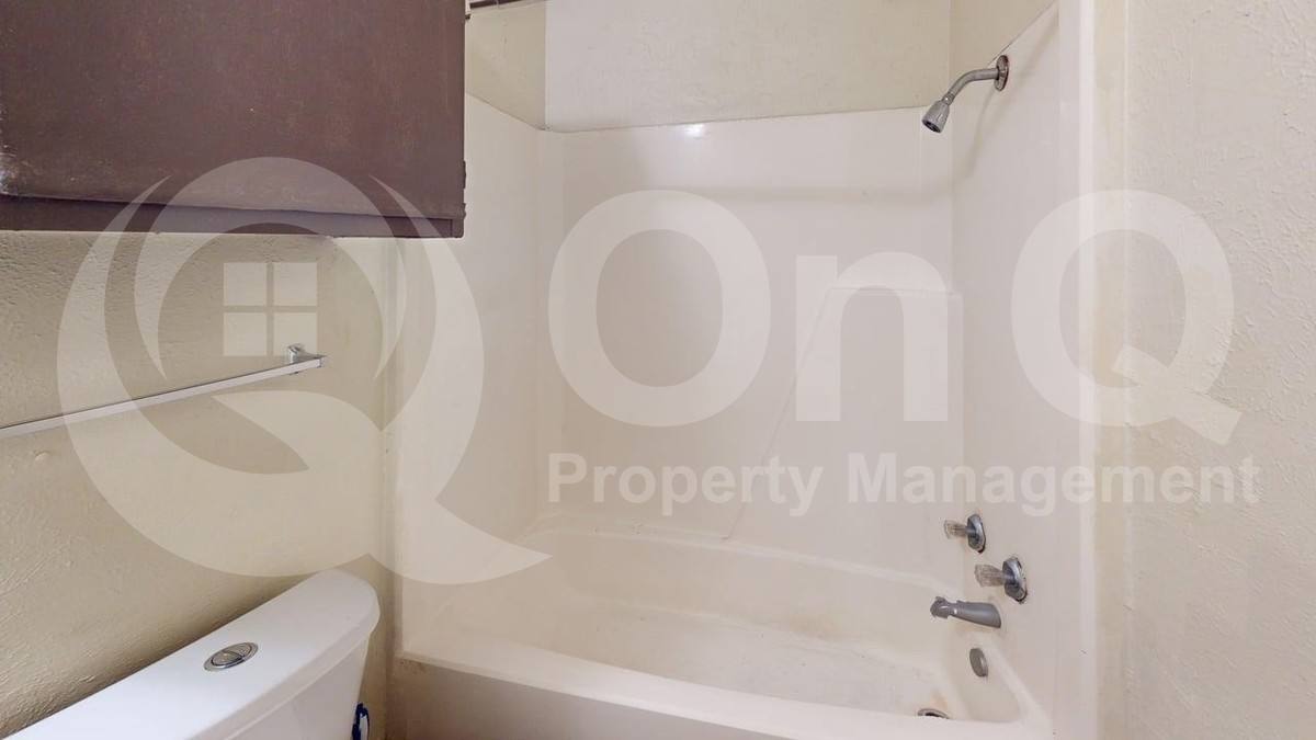 Apartment for rent at 410 Bryan St #17, Denton, TX 76201