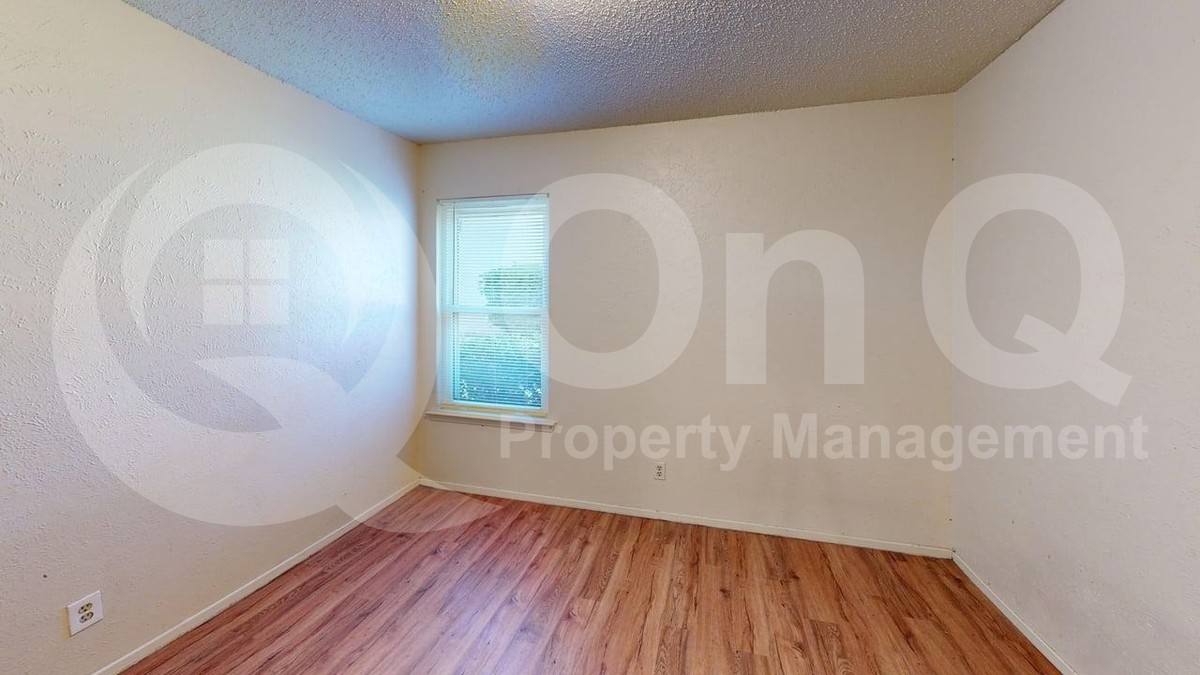 Apartment for rent at 410 Bryan St #17, Denton, TX 76201