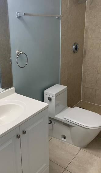 Apartment for rent at 18322 NW 68th Ave, Hialeah, FL 33015